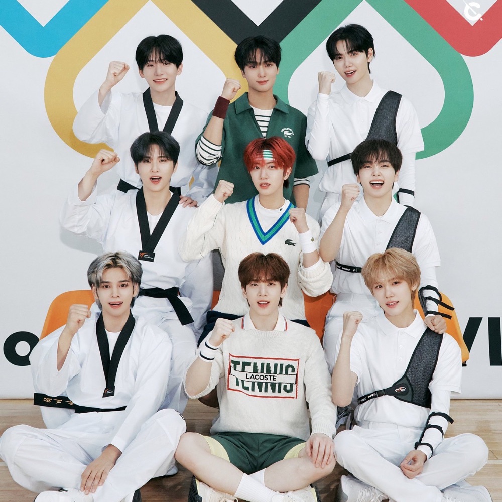 CRAVITY OFFICIAL FAN CLUB LUVITY 4기 KIT